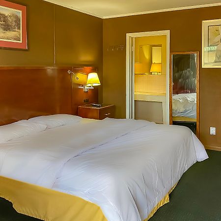 Hotel O Tallassee Hwy 14 Eksteriør bilde