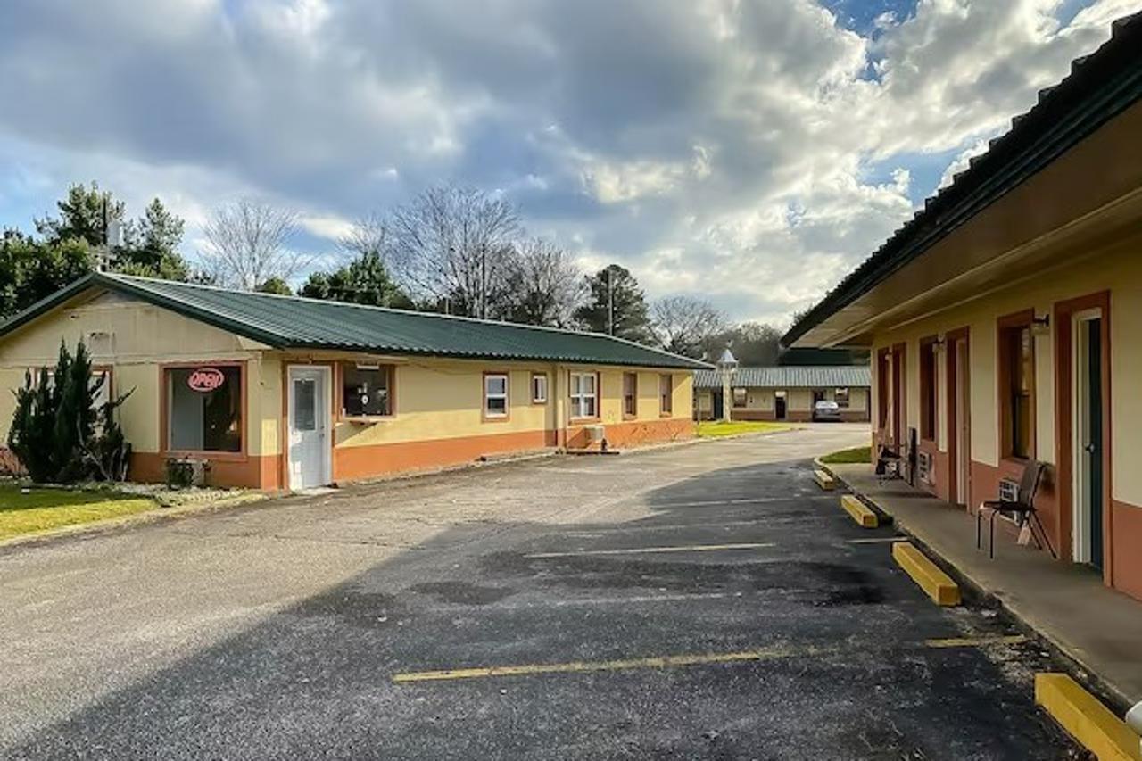 Hotel O Tallassee Hwy 14 Eksteriør bilde